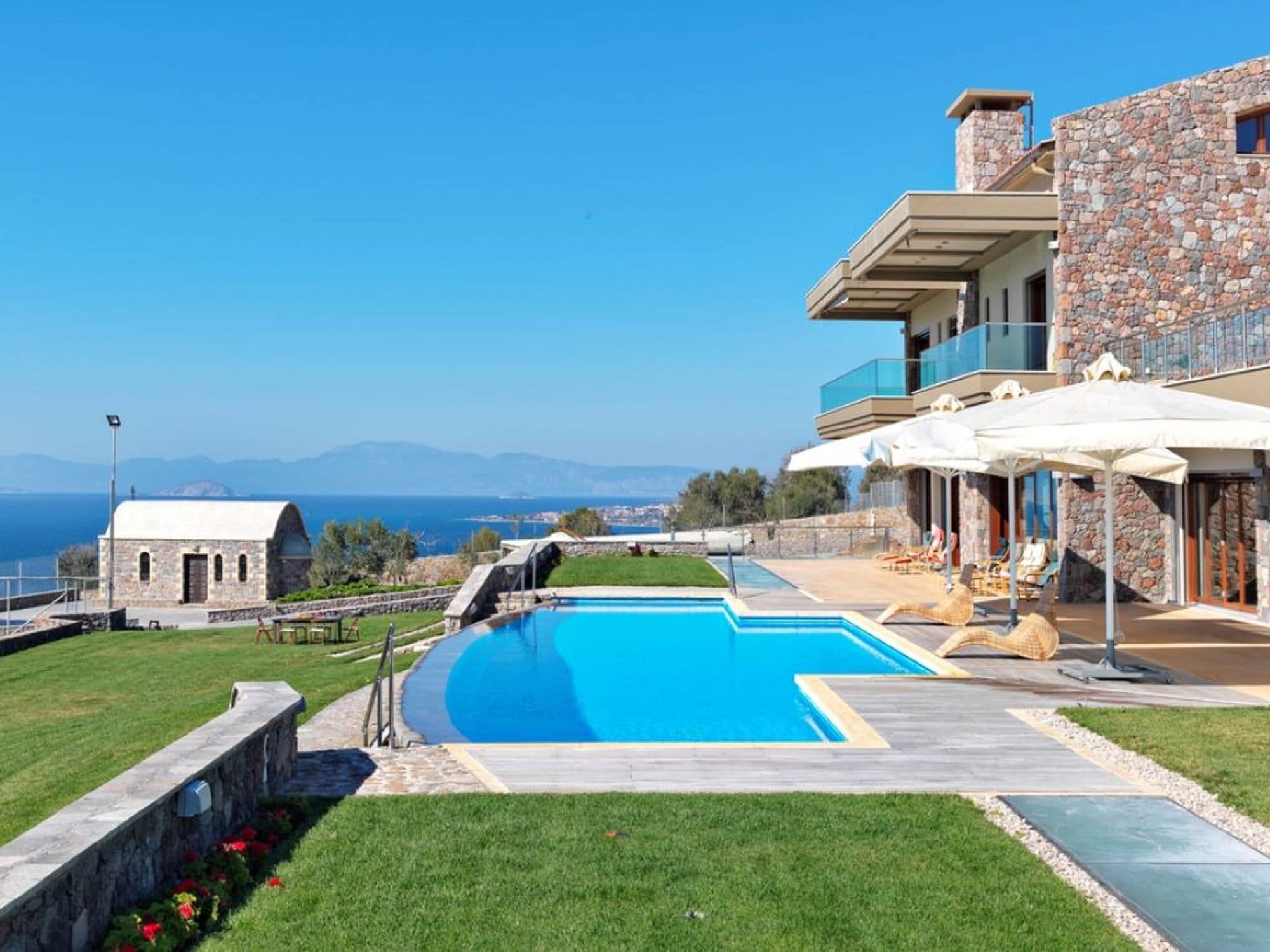 Where to Stay in Crete: Choosing the Right Region for Your Trip
