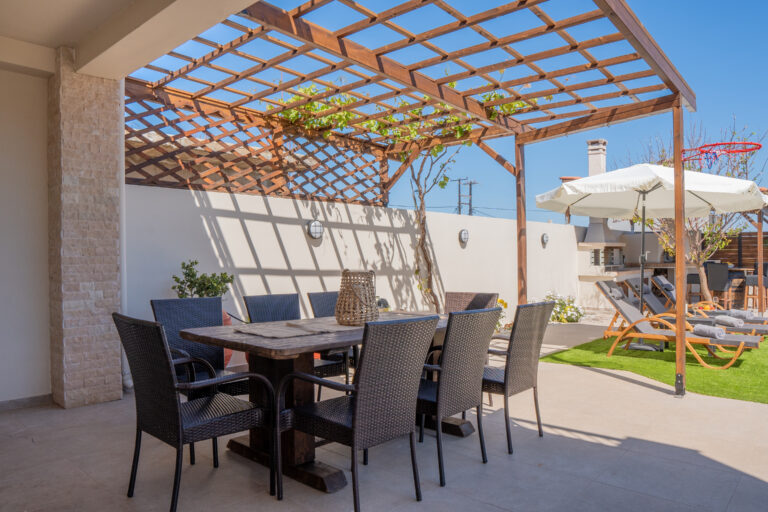 Seating area with view