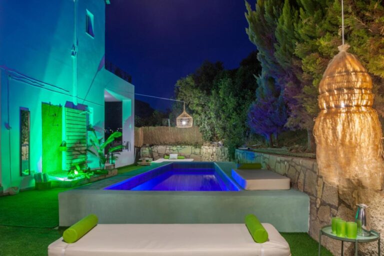 hersonissos-crete-the-white-house-hersonissos-image-20