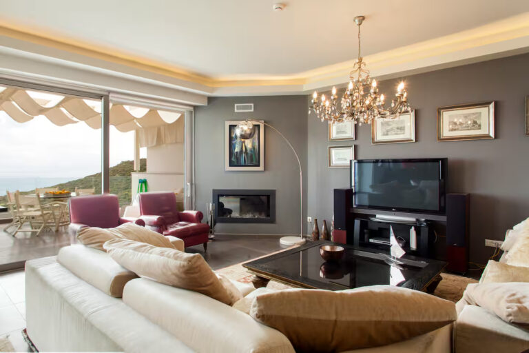 eebeda57-be36-47d6-9460-7186fa4c3c3c